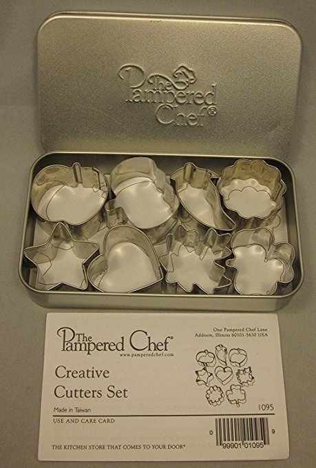 The Pampered Chef Creative Cookie Candy Cutters 1095 Set of 8 Apple Pumpkin Heart Star